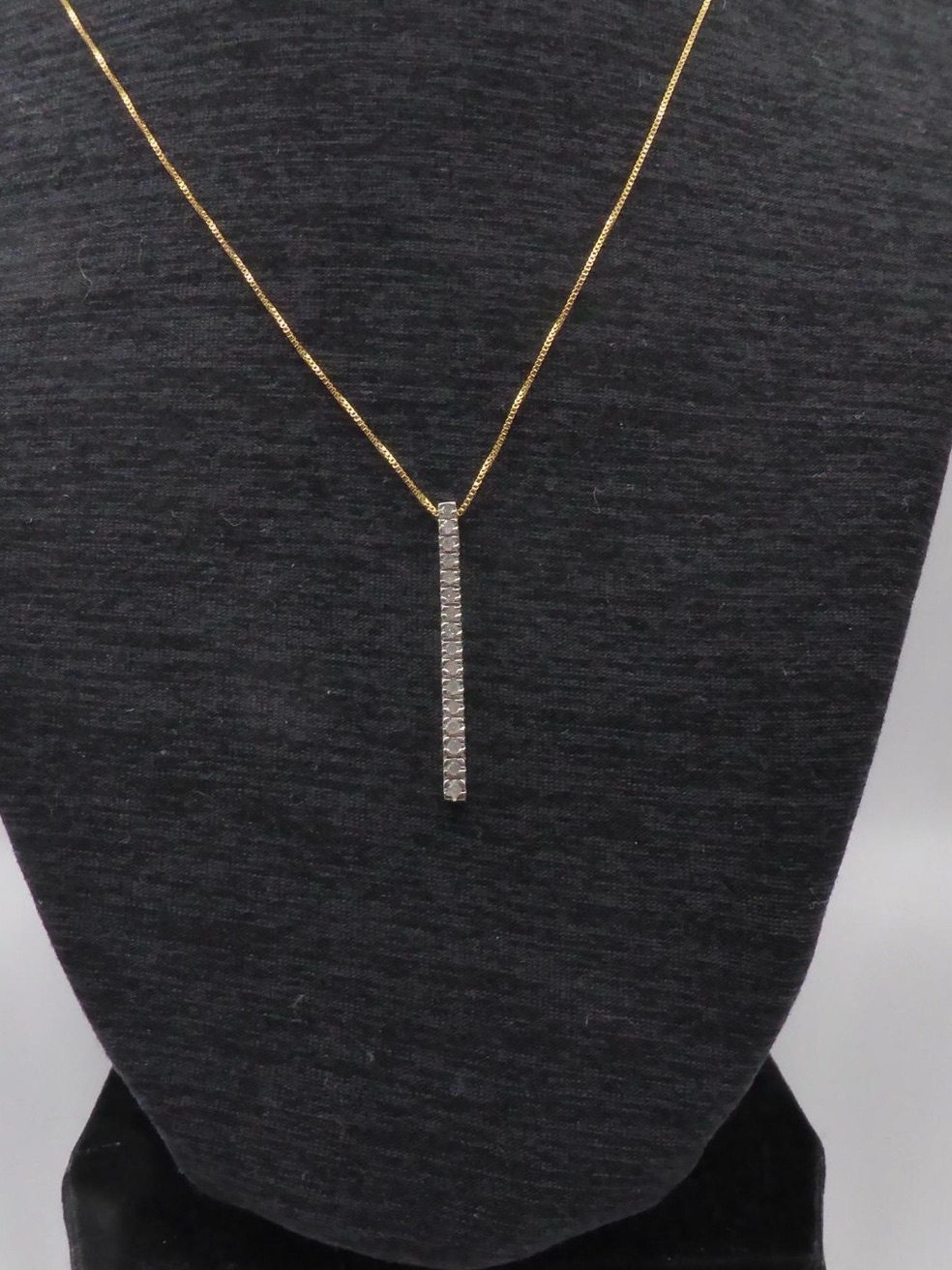 10 Kt Gold Diamond Pendant